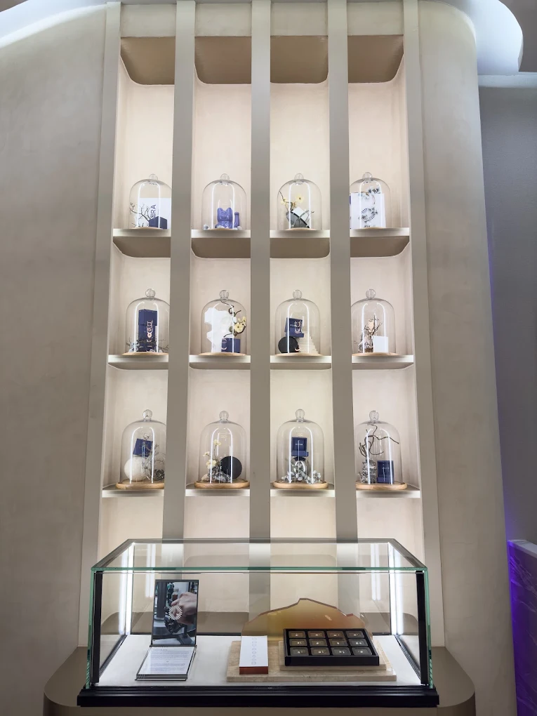 Jewelry display inside the Solera flagship